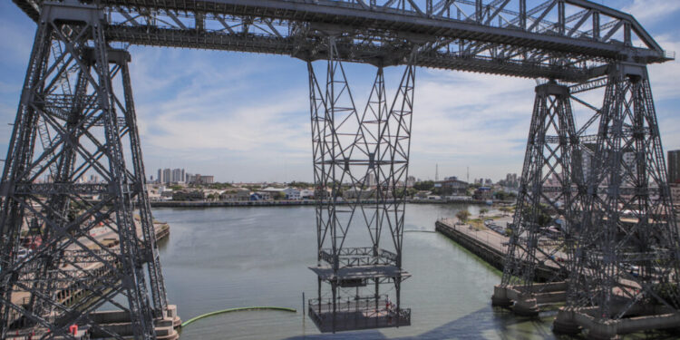 Volvió a funcionar el puente entre Avellaneda y La Boca