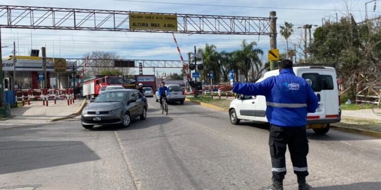 Cómo quedó el tránsito en la zona del paso bajo nivel de Diehl en Longchamps