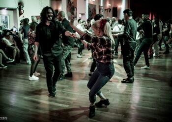 Durante febrero, se darán clases gratuitas de rock en localidades de Brown