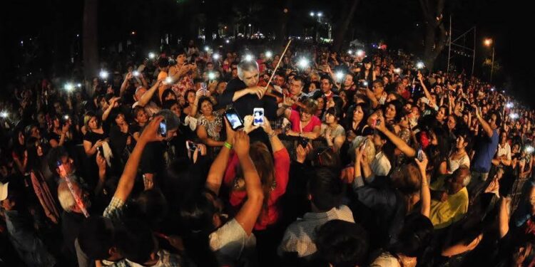 Festicala en Brown: la edición 40 llega con Peteco, José Curbello, Vox Dei, Mala Fama, charlas, homenajes y el concurso a la mejor empanada y al lechón