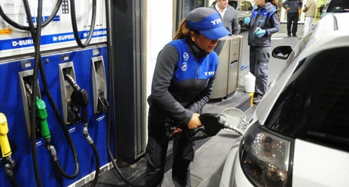 YPF volvió aumentar los combustibles y la nafta premium supera los $ 1500