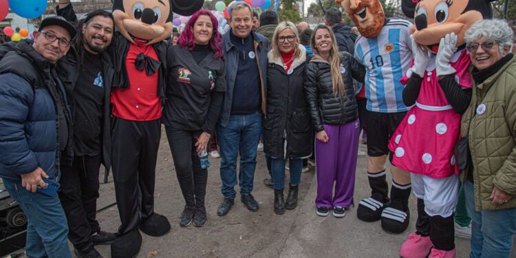 Familias de Brown llevaron adelante una jornada en defensa del hospital Garraham