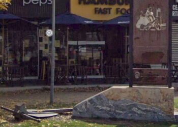 Recuperaron un ancla que se habían robado de un monumento al Almirante Brown