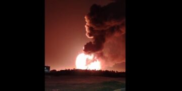 Explotaron dos fábricas de Ezeiza y se sintió en Brown y la región