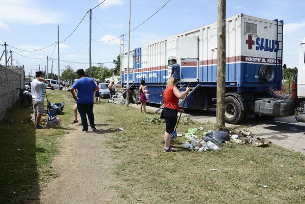 Obras y servicios en el barrio «Madres de Plaza de Mayo» de Ministro Rivadavia