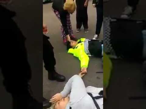 Huyó de un control de tránsito y atropelló a dos mujeres