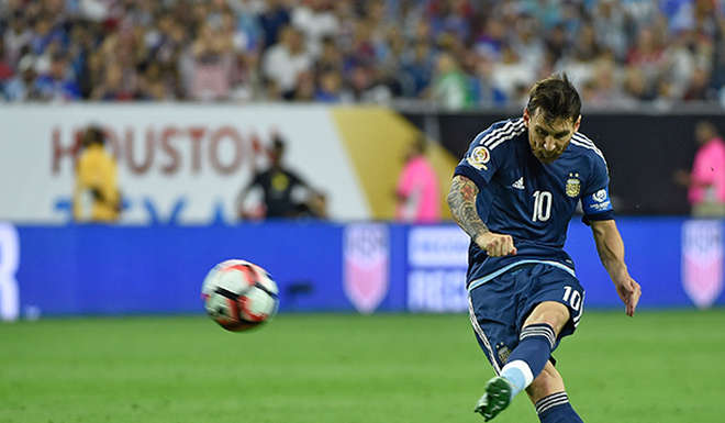 Un gol de  Messi con la selección, nominado como el mejor del año