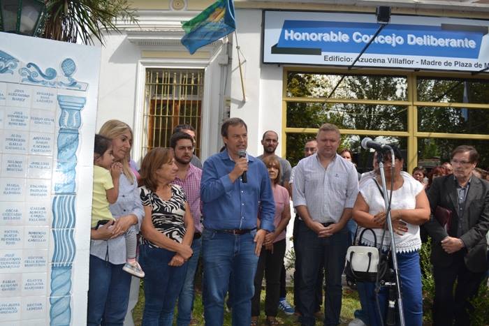 «Cerámicas por la memoria» en homenaje a las víctimas de la dictadura en Brown