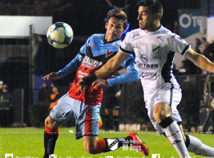 Al Tricolor lo madrugaron y se quedó sin racha