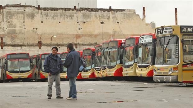 Paro  por tiempo indeterminado en la línea 60