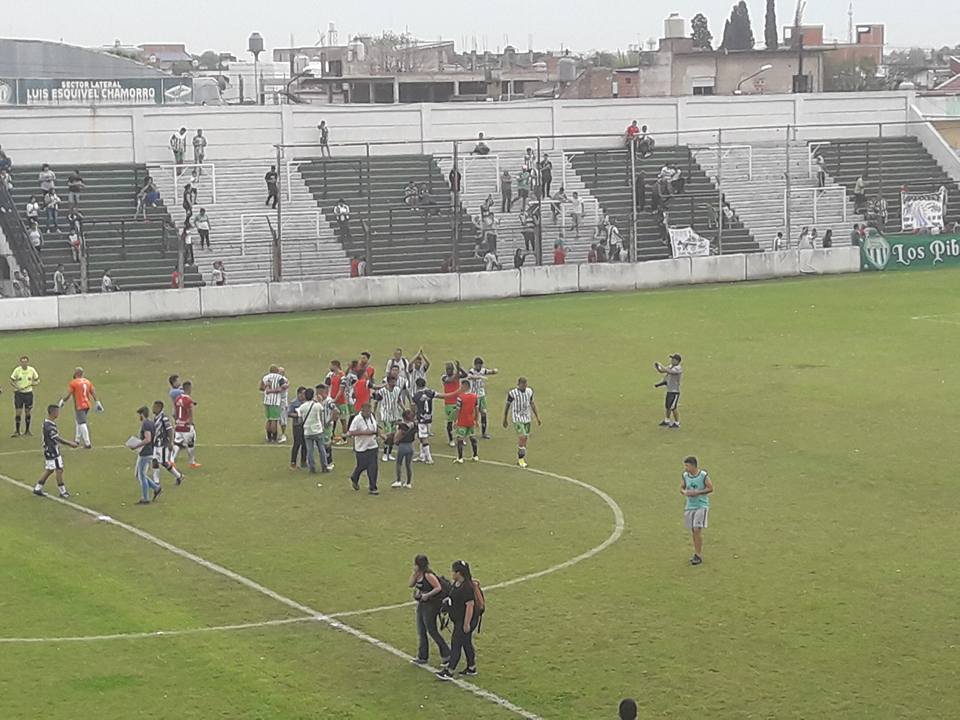 Sanma cayó ante Laferrere y dejó pasar una chance de arrimarse a la punta