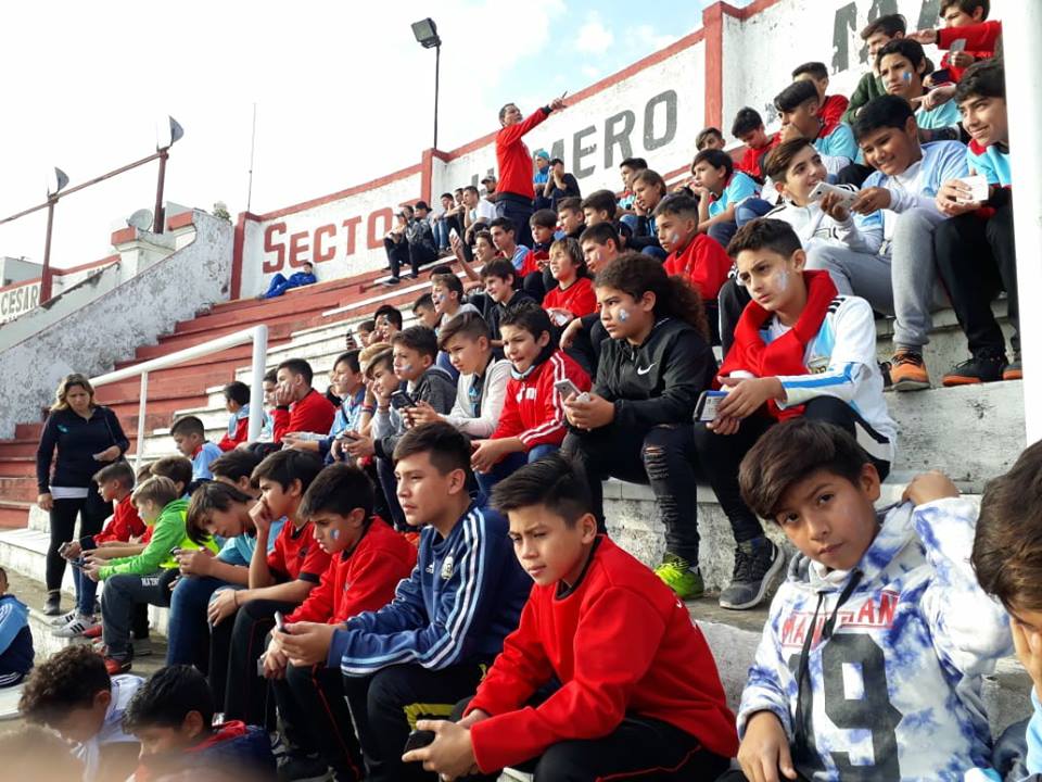 Las infantiles de Brown participaron del entrenamiento abierto de la selección