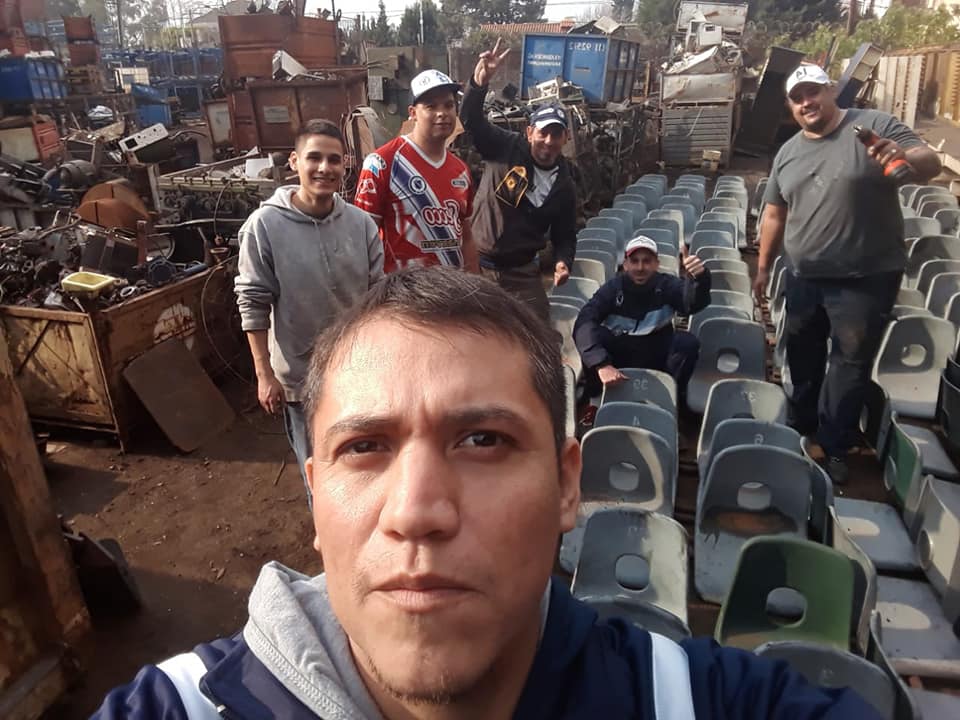 San Martín de Burzaco: un grupo de hinchas compró 250 butacas para el estadio