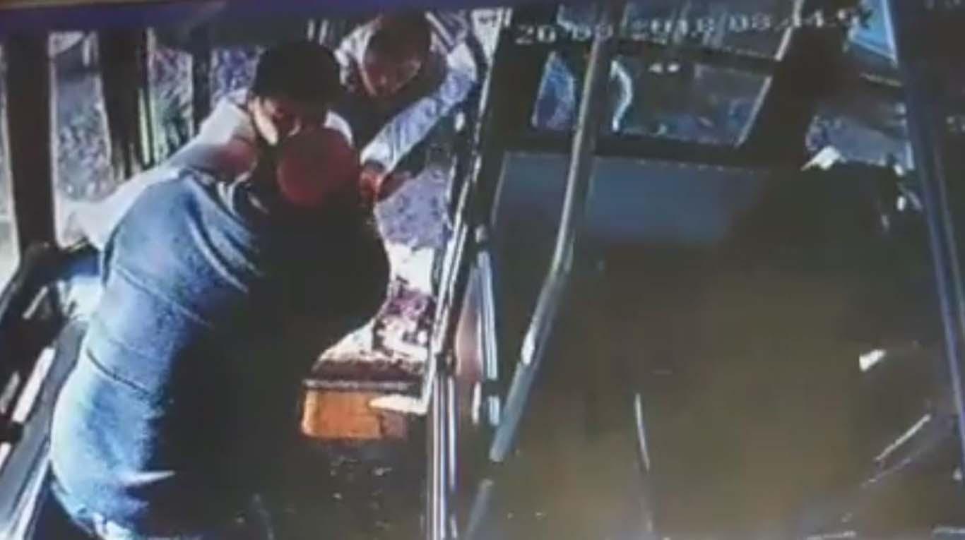 Calzada: delincuentes golpearon brutalmente a un colectivero