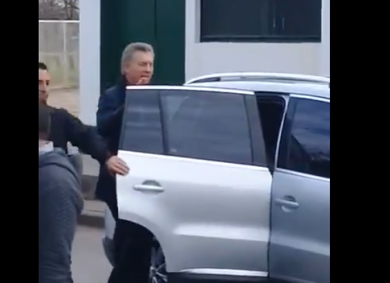 Repudiaron a Macri en Florencio Varela: «Acá nos estamos cagando de hambre»