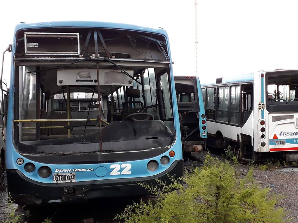 Por falta de colectivos siguen sin funcionar las tres líneas del Expreso Lomas