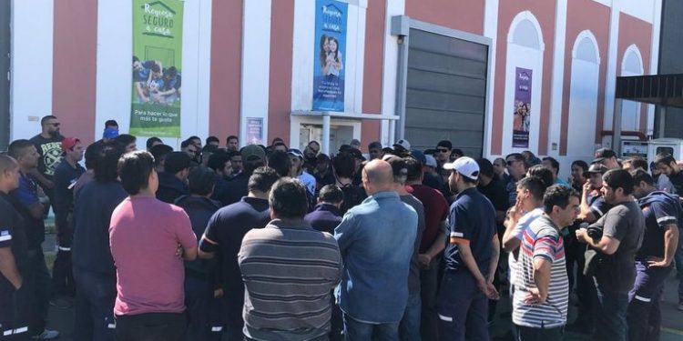 Quilmes: cerró la papelera Kimberly-Clark y dejó más de 200 trabajadores en la calle