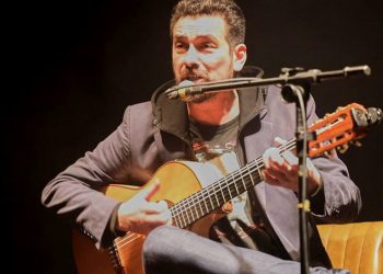 Lucero: el consagrado tanguero trae a Longchamps su repertorio de milongas y rock and roll