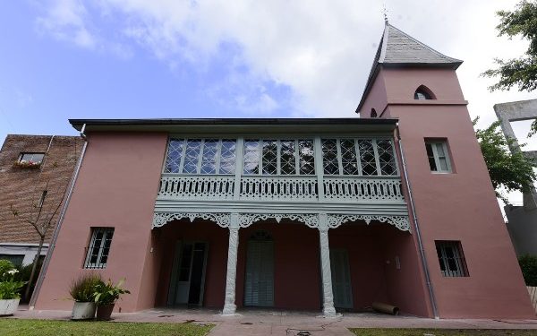 El Municipio restauró el edificio  «La Cucaracha» de Adrogué