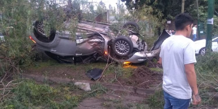 Longchamps: choque, vuelco y milagro