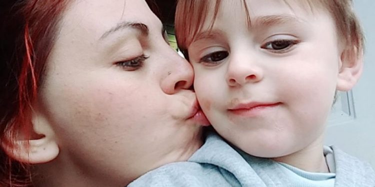 Longchamps: denuncian que IOMA no cubre la cirugía de un niño de 2 años