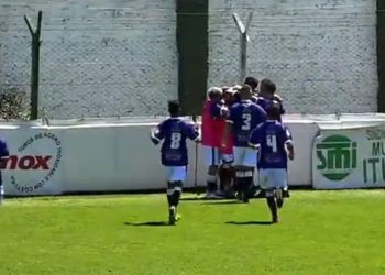 Claypole goleó al Gallego, está segundo y se ilusiona