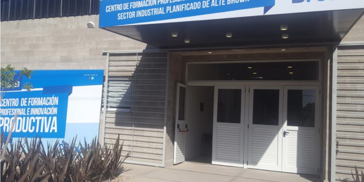 Burzaco: comienza la inscripción en el Instituto Superior de Formación Técnica del Parque Industrial