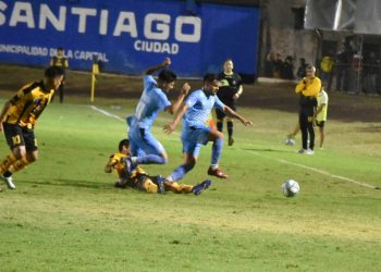 Temperley ganó en Santiago y ya está quinto