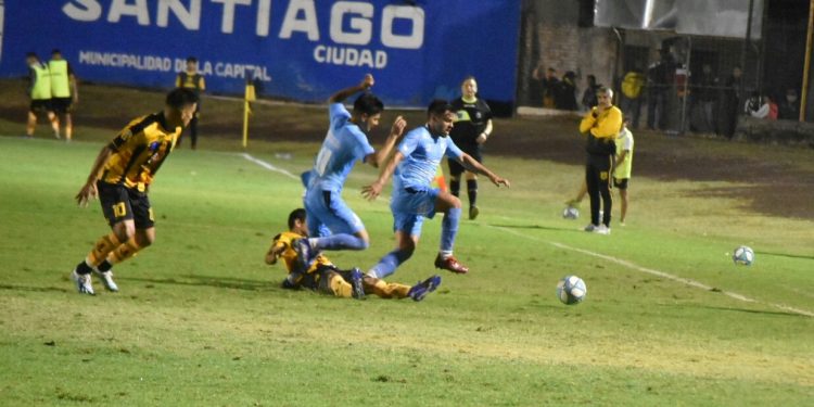Temperley ganó en Santiago y ya está quinto
