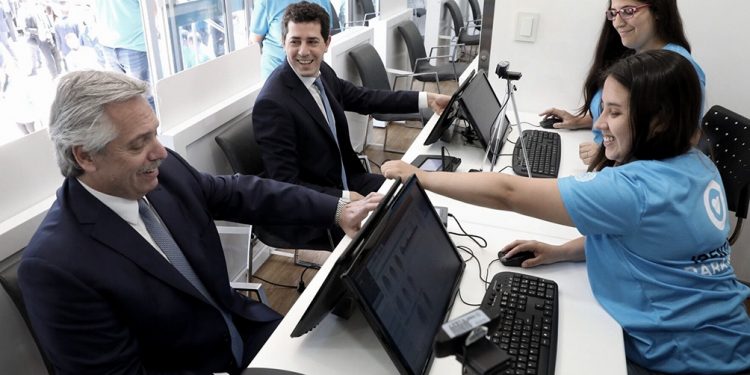Vas a poder hacer el trámite de DNI en los principales centros turísticos del país