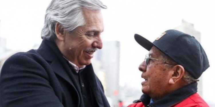 Alberto congeló las tarifas y anunció $ 10.000 extras para jubilados