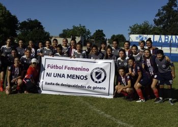 AFA y las jugadoras de San Martín de Burzaco se unieron contra la violencia de género