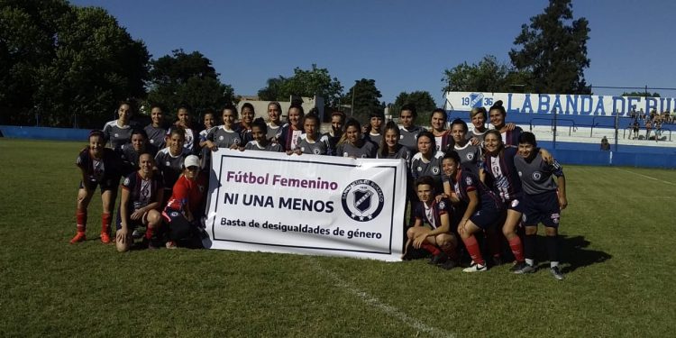 AFA y las jugadoras de San Martín de Burzaco se unieron contra la violencia de género
