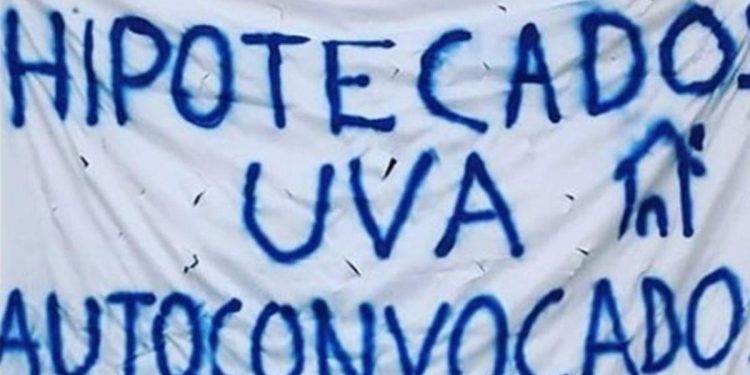 El Gobierno prepara una nueva fórmula para quienes pagan créditos UVA