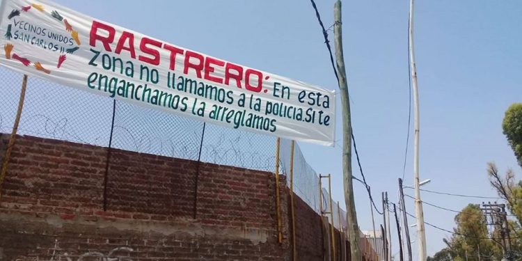En La Plata y Echeverría advierten con pasacalles a los ladrones