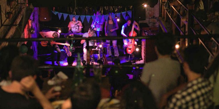 Metal, rock y hip hop: armá la agenda musical de tu fin de semana en Brown