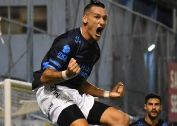 Brown de Adrogué perdió con Rafaela y suma tres sin ganar