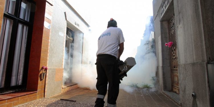 Intensifican las tareas de prevención tras confirmarse dos casos de dengue en Almirante Brown