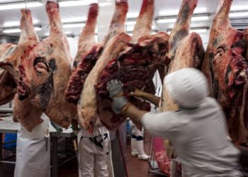 Clausuraron un frigorífico de Quilmes tras la muerte de un operario con coronavirus