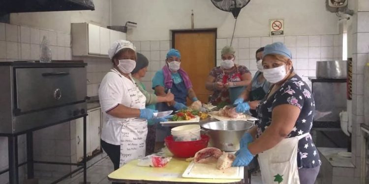 Contagia solidaridad: la campaña para comedores y merenderos sociales de Brown