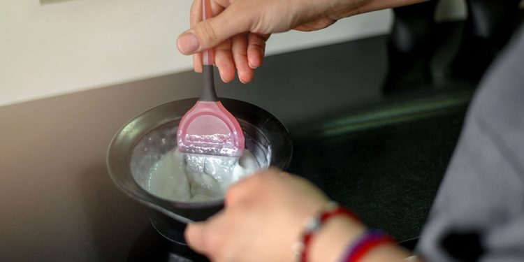 Belleza en casa: tips para cuidar la cara, el pelo, las manos y los pies en cuarentena