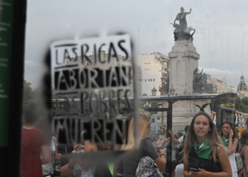 Una médica le negó la interrupción legal del embarazo a una niña de 12 años que fue violada