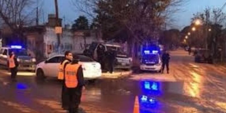Varela: le incendiaron la casa a un sujeto acusado de violación y murió quemada su esposa