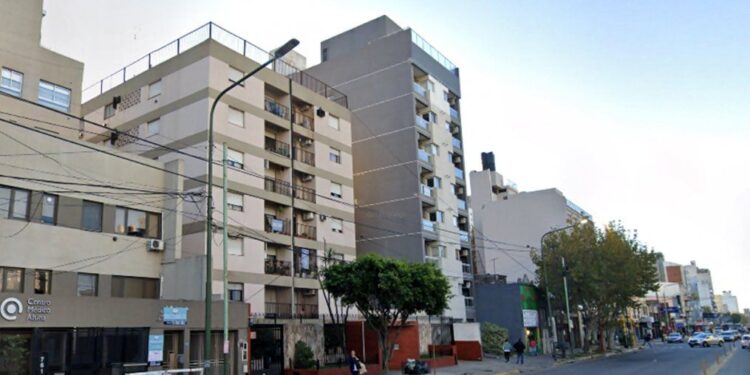 Banfield: se suicidó un policía de 39 años