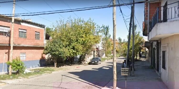 Lomas: mataron a un joven que desalojó a una familia de su casa en construcción