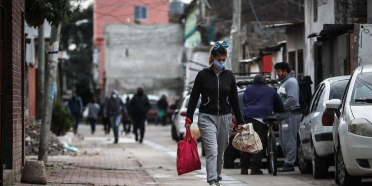Casos de coronavirus en barrios populares bajaron al 13% del total en territorio bonaerense