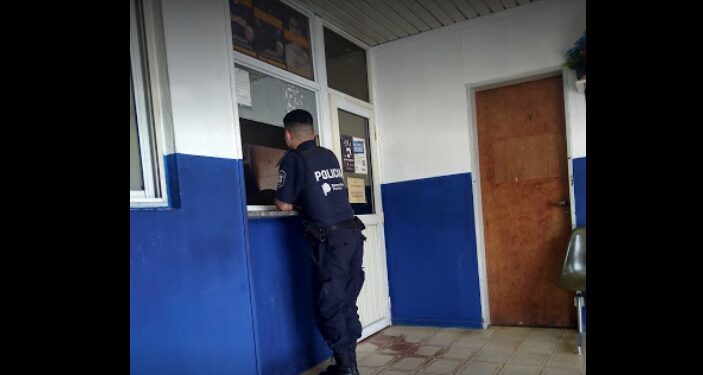 San José: detuvieron por extorsión al subcomisario, dos oficiales y un sargento de la comisaría 3ra.