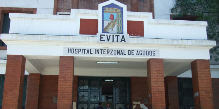 Avanza el plan de obras para recuperar los hospitales provinciales de Lanús y Quilmes