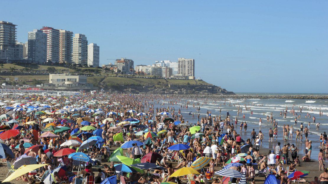 Mar Del Plata Exigirá Un Hisopado Previo A Los Turistas Que Lleguen Para La Temporada De Verano