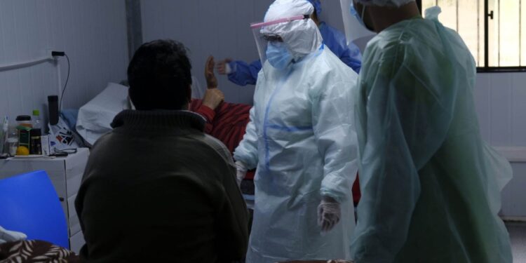 El personal del Oñativia advirtió sobre el relajamiento social: «Estamos en el peor momento»